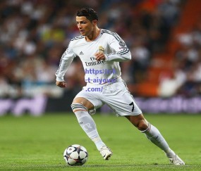 启蒙教练揭秘，怀森曾梦想锋线冲锋，慧眼独识铸就后防新星