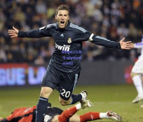 科瓦奇赛后谈，上半场创造众多机会，轮换策略助球队保持活力